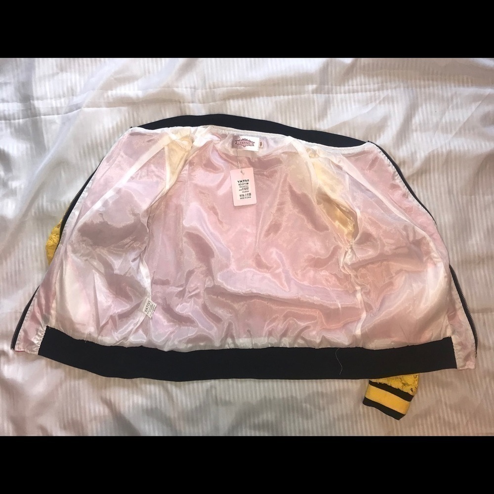 *NWT- Chinese Souvenir Bomber Jacket by Yativi. Size medium - Picture 7 of 8